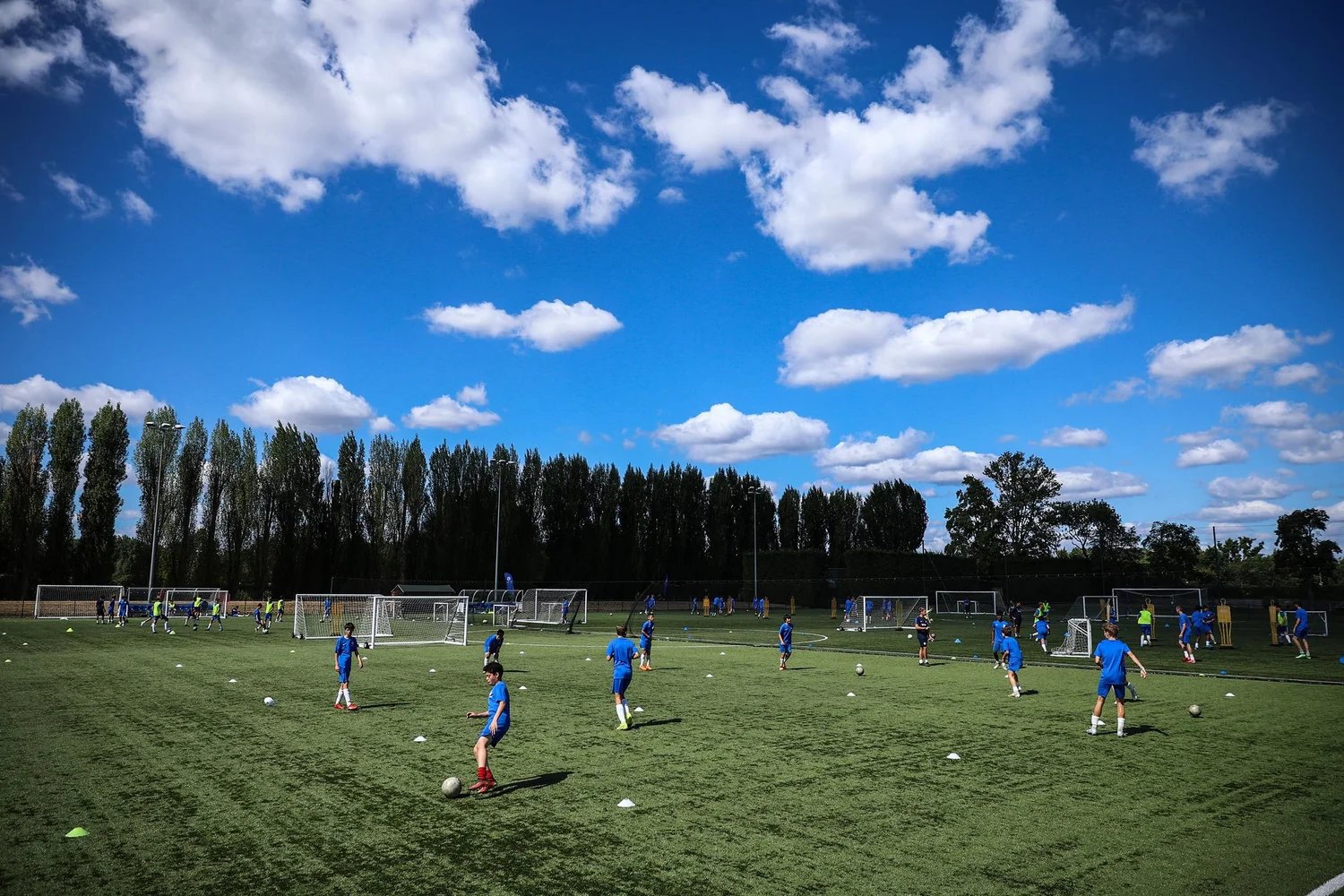 Equipación oficial del Chelsea FC en el campus